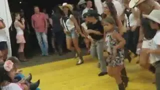 Lightning Polka Line Dance