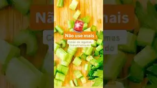 Caldo de legumes caseiro simples e f&aacute;cil.