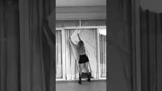 Joelma ensina a coreografia de PRA TE ESQUECER.