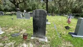 Geneva Cemetery (Lincoln Assassination conspirator Lewis Powell Skull) *** (1880), Geneva, Florida