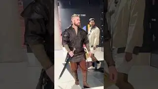 King Ragnar Lothbrok Walking in Public #foryou #fashion #viking #ragnar #series #netflix #public