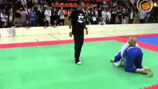 Tatijana vs Lena  64 kg stockholm open bjj 2010 spotifight