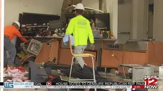 Customer injured when pickup crashes into Mapco