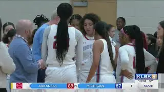 Monterey stays unbeaten in district play with 74-43