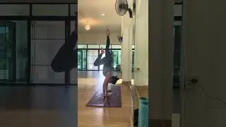 Practice Handstand #listenmeyoga 