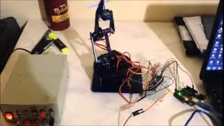 Mini Robot Arm -  Arduino