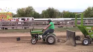 Garden tractor pulls Milton 2022 Stock 1000lbs
