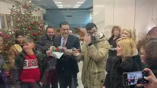 Χριστουγεννιάτικα κάλαντα στον Δήμαρχο Αγρινίου 