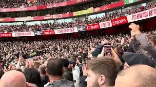 10 MORE YEARS 🎶 | JAMES COLLINS &ldquo;GINGER PELE&rdquo; IN THE AWAY END AT ARSENAL 