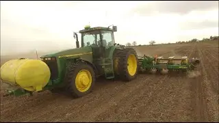 JohnDeere 8200 & 1720 MaxEmerge PLUS