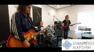 Harcs&aacute;s Blues