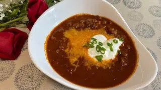 Homemade Beef and Bean Crockpot Chili Recipe