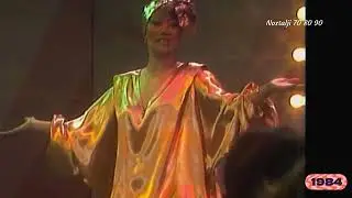 Aylin Urgal - Gerisi Masal ( Klip )
