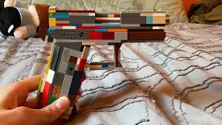 My custom Lego Glock 17 ￼￼