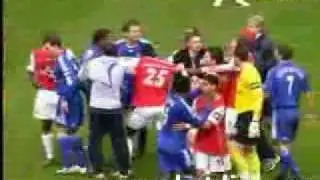 Chelsea - Arsenal Fight