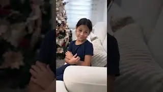 Niña rica rompe el teléfono de la hija de la empleada por diversión😱