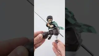 Быстрый взгляд на фигурку Танджиро от SH Figuarts, купленную в Hobby Genki #уби́тельдемоно́в