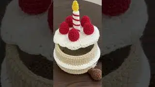 birthday cake that won&rsquo;t expire 🎂✨ crochet makes it sweeter #CrochetCake#BirthdayCrochet