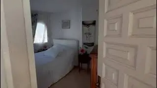 A vendre - Maison avec tour, piscine et solarium dans un secteur pris&eacute; d&rsquo;Empuriabrava
