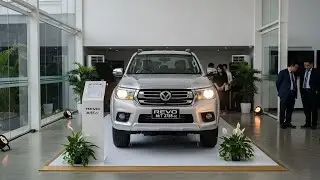 Toyota Hilux Revo G Automatic 2.8 (A/T) – 2755 cc Double-Cab Pickup
