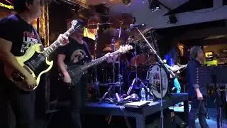 For yasgur's farm (Mountain)   By Sweatrock