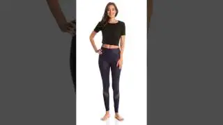 Alo Yoga Sport Short Sleeve Yoga Crop Top | SwimOutlet.com