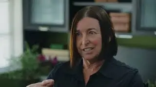 Celebrity IOU S11E05 | William Shatner Builds a Bold, Horse-Inspired Kitchen