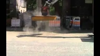 In Aktion | BaggerBesen auf der Baustelle | Schmidt Maschinentechnik