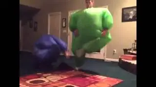 FUNNIEST SUMO SUIT DANCING!!