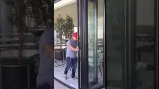 Sea Side Restaurant Folding Glass Door System