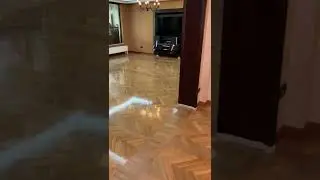 Lacuirea parchetului este un procedeu tehnic ce ajuta la protejarea parchetului masiv și stratificat