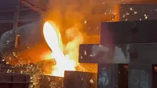 130 MT Liquid metal Pouring of an Iron Casting
