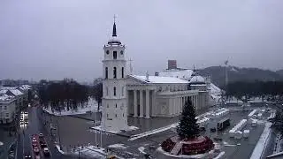 Vilniaus Katedros aik&scaron;tė ir Gedimino pilis 2025-11-25 dienos vaizdai pagreitintai