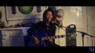 'Pariss Elektra' Singing - Right Direction: ShowUp