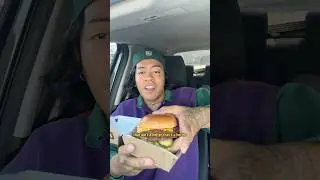 Пробуем бургер &laquo;Buffalo Wild Wings&raquo;!