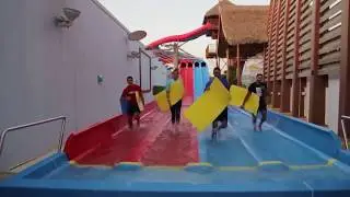 Mat Racer | Wahooo! Waterpark