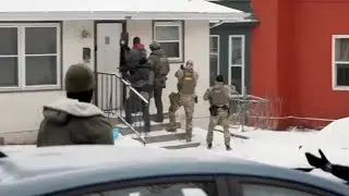 ICE Raids LIVE | ICE Raid Goes Viral As Residents Confront Federal Agents