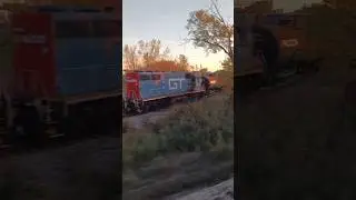 GT (fmr Grand Trunk) Locomotive Engines Working the CN Rails! #grandtrunkroad #cnrail #cnrailway