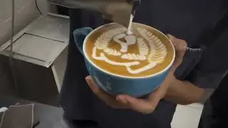 Free Pour Latte Art 🎨 | New Latte Art