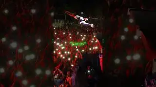 САМЫЕ БЕЗУМНЫЕ прыжки со сцены 💀 (DJ Khaled, Lil Uzi Vert, 6ix9ine, XXXTENTACION)