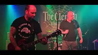 The Clench - Working Class  live @ Punktoberfest Dundee 