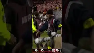 Lattimore Interception &mdash; Huge Momentum Shift