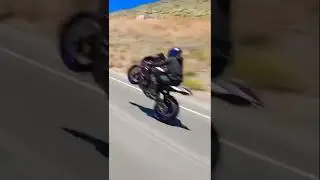 #wheelies&nbsp;#bikertube&nbsp;#bikefam&nbsp;#motorcyclist&nbsp;#motorcros&nbsp;#superbike&nbsp;#ttf #bikertube #trending #million
