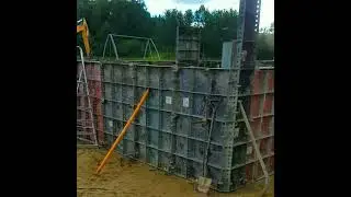 Fundamentowe szalunki #bkszalunki #szalunki #formwork