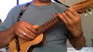Tres Bailecitos (Three little dances) solo de charango