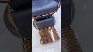 Salon Barber Chair Black and Gold #salonfurniture #lowpricesalonchairs #uae #luxurychair #uaebeauty