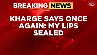 Karnataka CM Buzz: AICC Chief Mallikarjun Kharge Remains Silent On Leadership Question