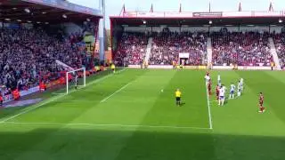 Lewis Grabban v Forest