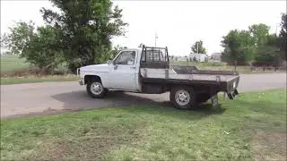 1987 GMC Sierra R2500 flatbed pickup truck for sale at auction | bidding closes June 6, 2018