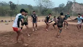 कोहिनूर जूनियर vS सब जूनियर कबड्डी मैच करवाया गया ।